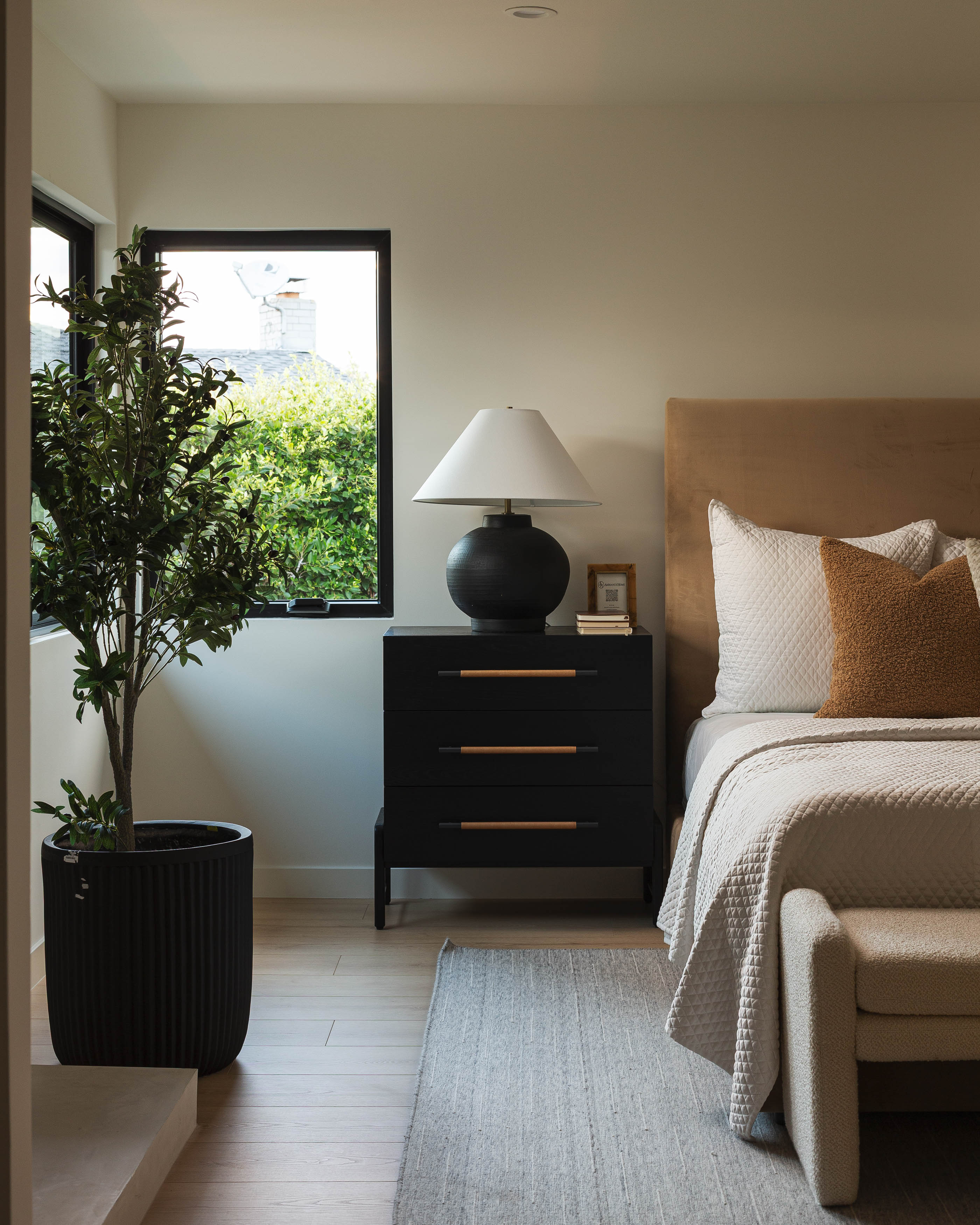 mqT7uVGxoAvhoQ3DwJIcYyObCM5Ayo-metaMTkzMjEgTWFub3IgUG9pbnQgQ2lyIE1MUy00Ni5qcGc=-