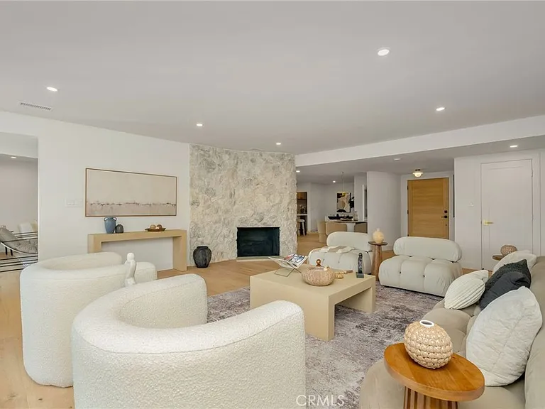 5ztt7aS9GXMFpDiF5kB5CBOgliHEJH-metacGljIDMud2VicA==-