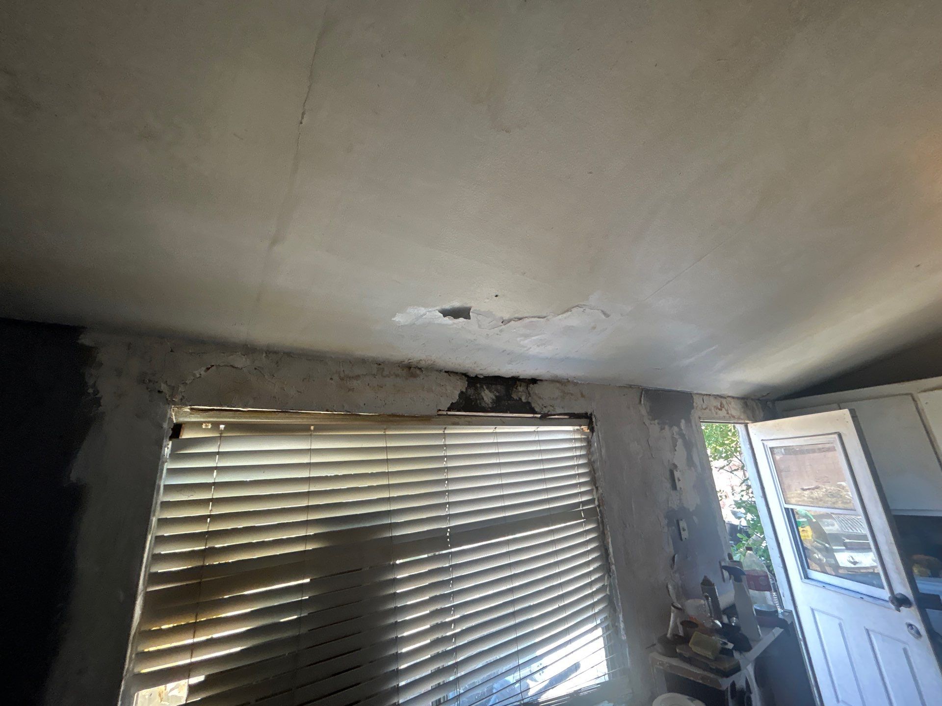 6ca9e12c-6235-48ef-9d24-61afad9c8dc1