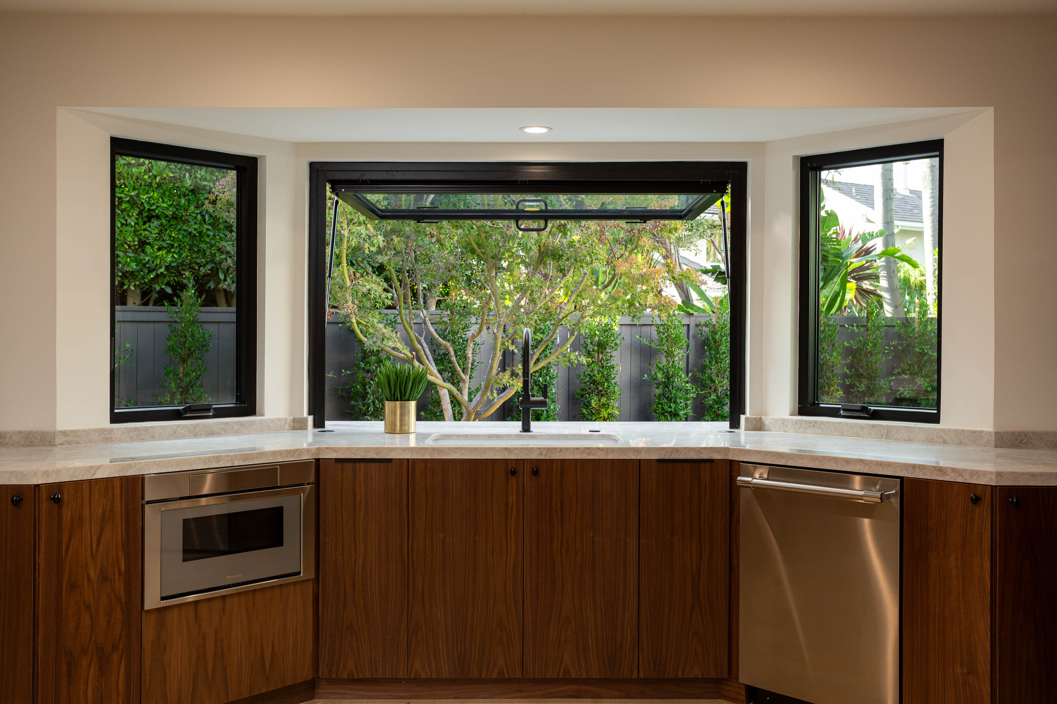 85AXpyrJnzgp9ReH7g3k7ZGMe8VSgq-metaMTkzMjEgTWFub3IgUG9pbnQgQ2lyIE1MUy0xNC5qcGc=-