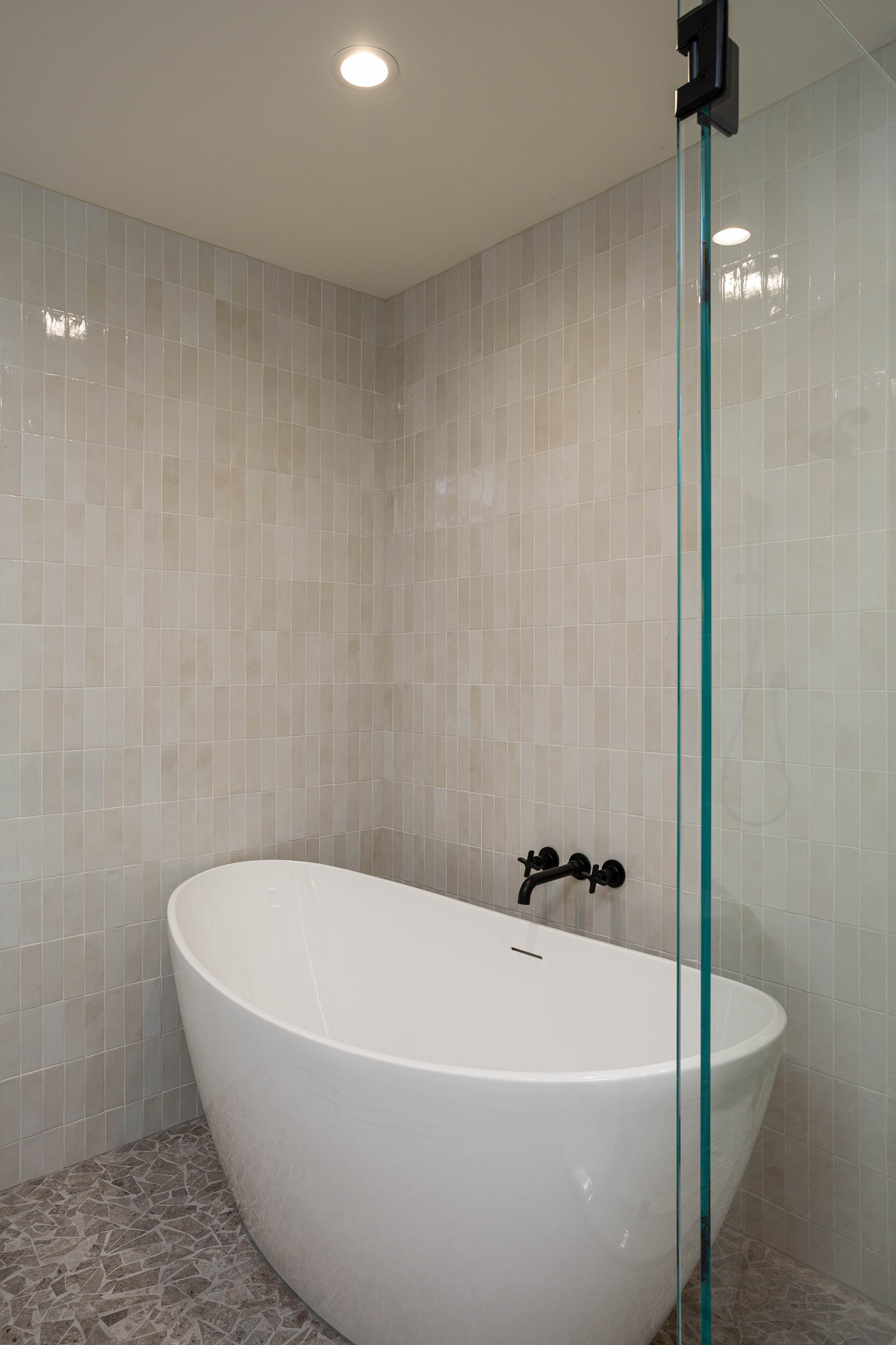 19321 Manor Point Cir MLS-42