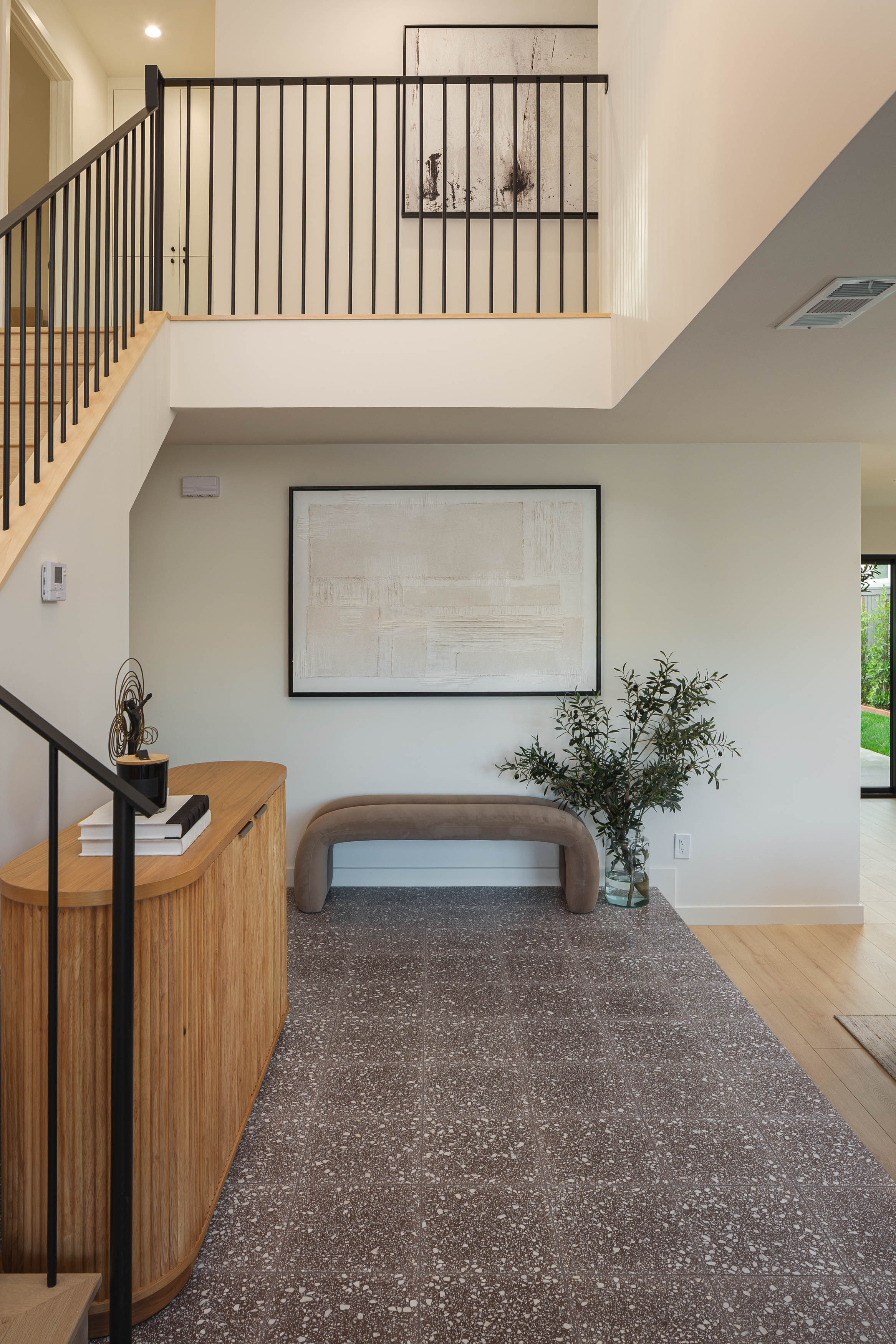 BPs4VdYGl7iY1j7cYntX7UfCH3Dgnk-metaMTkzMjEgTWFub3IgUG9pbnQgQ2lyIE1MUy0zMi5qcGc=-